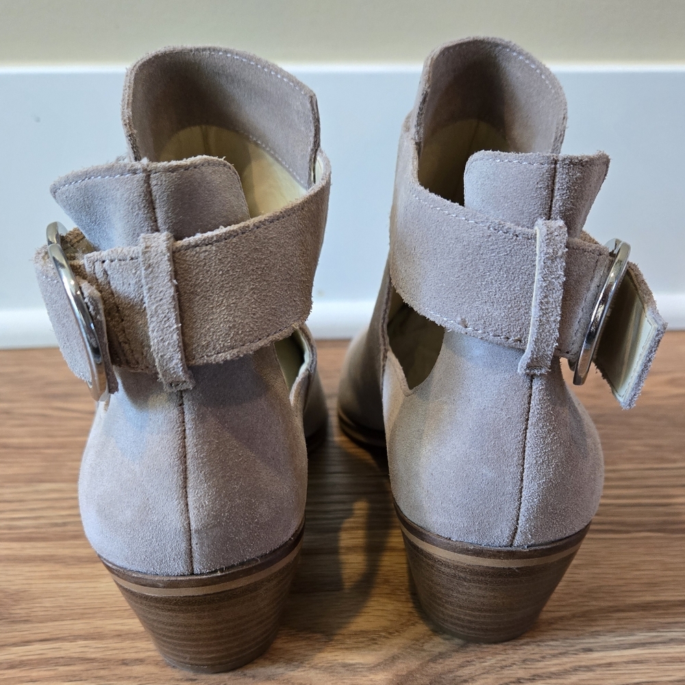 Sole Society Suede Leather Light Tan Ankle Boots Cutout Design - Picture 6 of 9